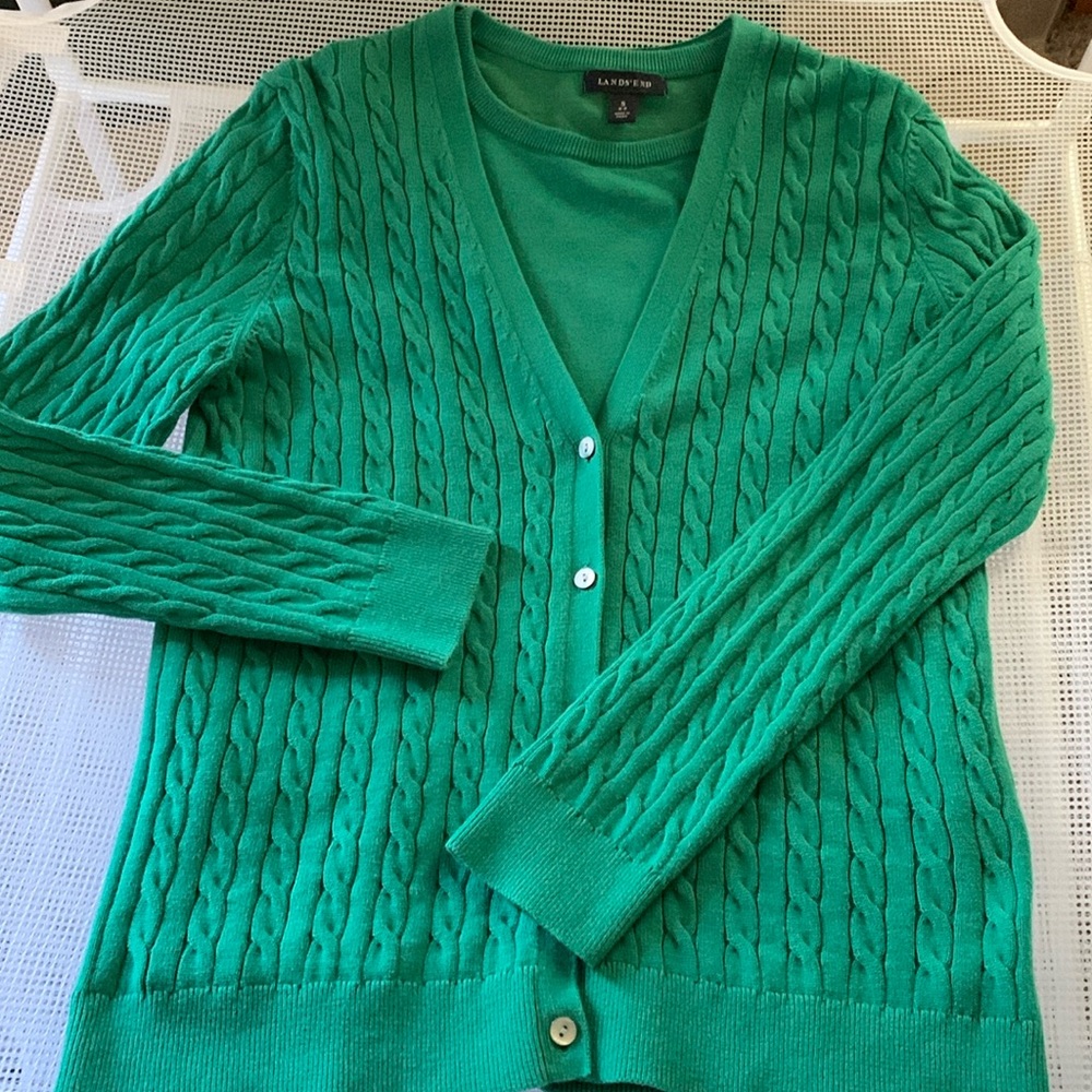Land’s End Kelly Green Sweater Set